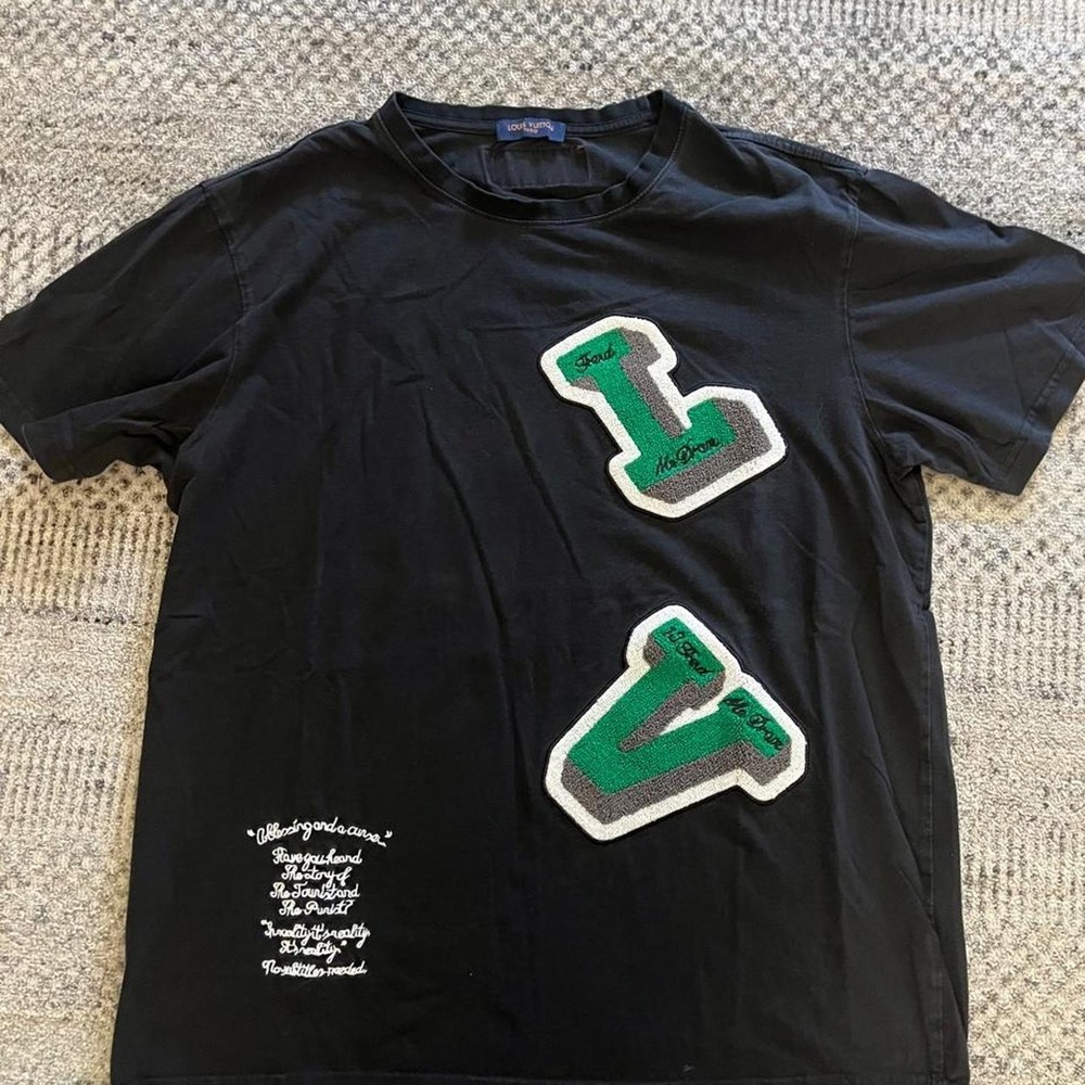 Louis Vuitton luxury euro LV logo patches lg lagenlook elevated basic